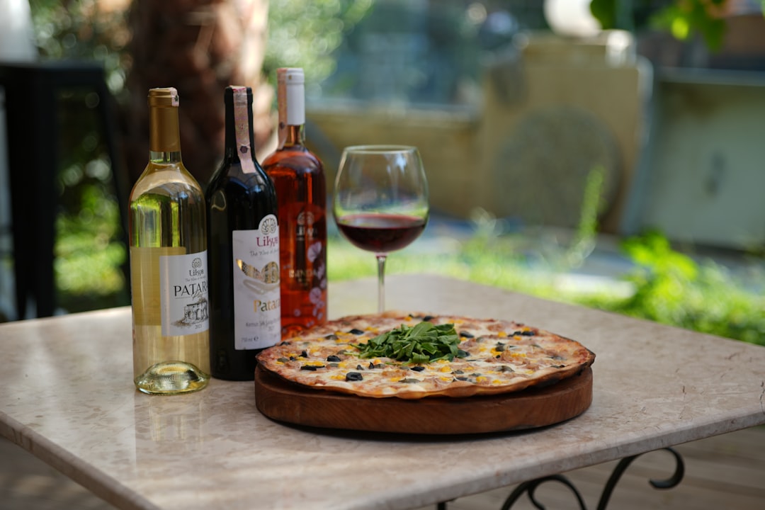 Prosciutto & Arugula Pizza